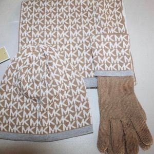 MICHAEL KORS LOGO SET